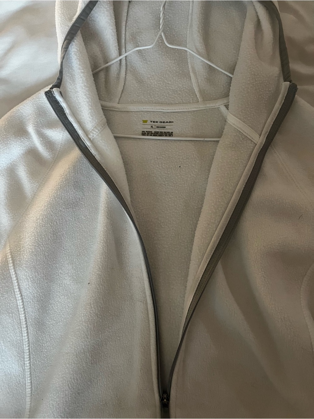 tek gear white fleece zip-up hoodie with gray trim